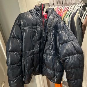 Brand new Tommy Hilfiger puffer Jacket!! Size XL